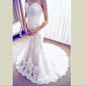 CocoMelody LD3906 Trumpet-Mermaid Court Lace Wedding Dress
